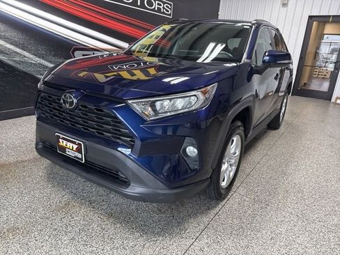 Used 2021 Toyota RAV4 XLE image 2