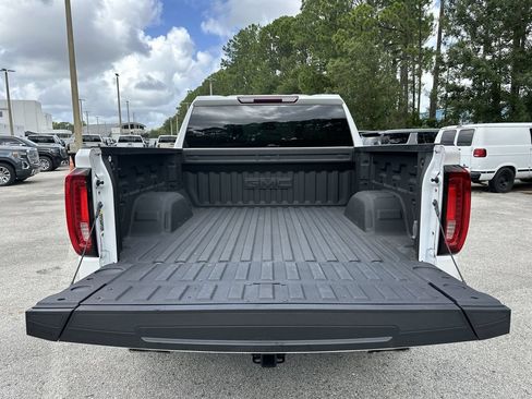 Certified 2023 GMC Sierra 1500 SLT w/ SLT Premium Package AWD/4WD image 25