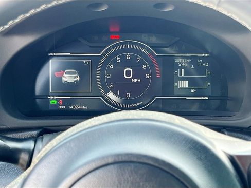 Used 2024 Toyota GR86 Premium RWD image 12