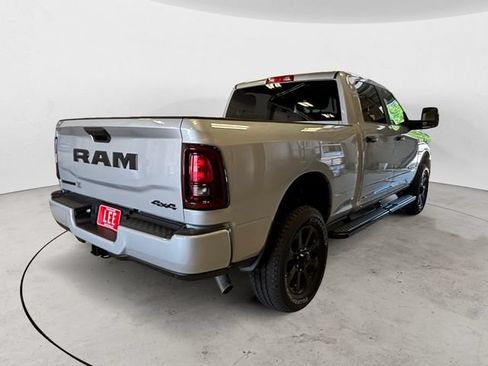 New 2026 RAM 2500 Big Horn AWD/4WD image 6