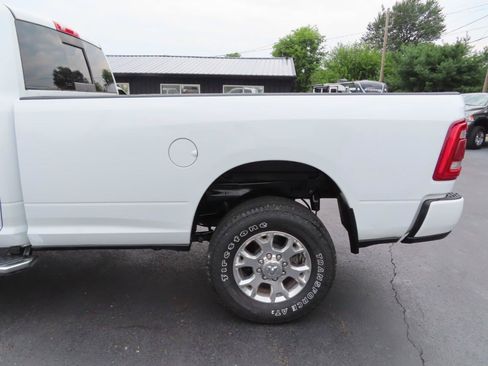 Used 2024 RAM 2500 Laramie AWD/4WD image 14