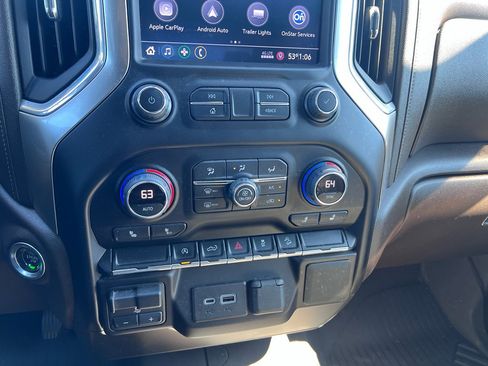 Used 2021 Chevrolet Silverado 1500 LT w/ Z71 Off-Road Package image 21