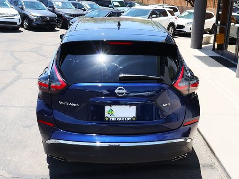 Used 2023 Nissan Murano S image 10