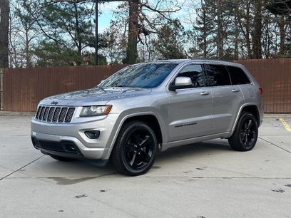 Used 2015 Jeep Grand Cherokee Altitude