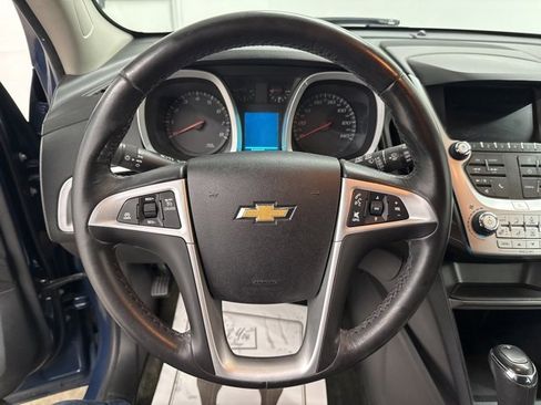 Used 2017 Chevrolet Equinox LT w/ Convenience Package image 24