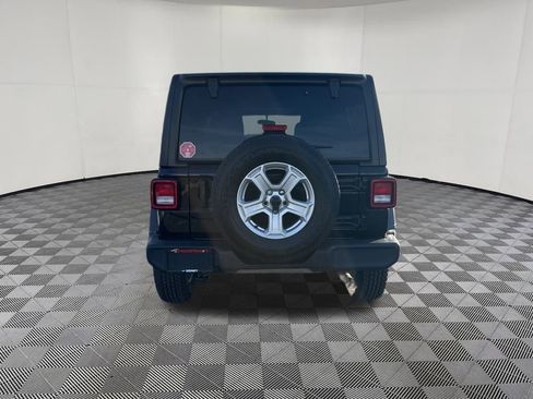 Used 2021 Jeep Wrangler Unlimited Sport image 4