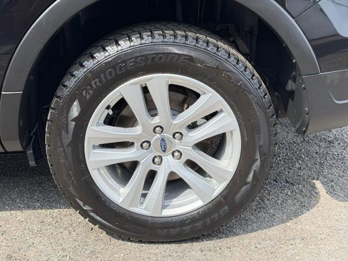 Used 2018 Ford Explorer XLT w/ Equipment Group 202A image 86