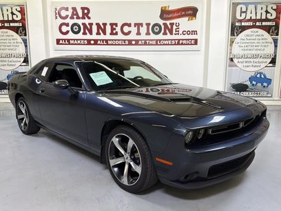 Used 2019 Dodge Challenger SXT