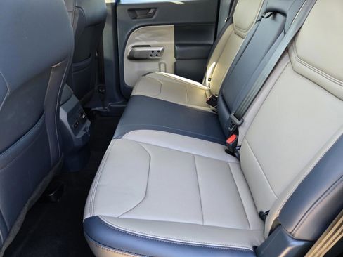 New 2025 Ford Maverick Lariat w/ 4K Tow Package image 7