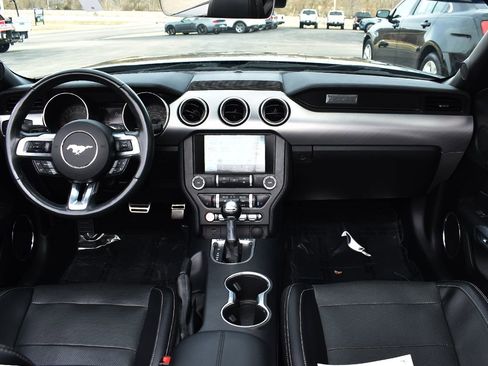 Used 2021 Ford Mustang GT Premium image 4