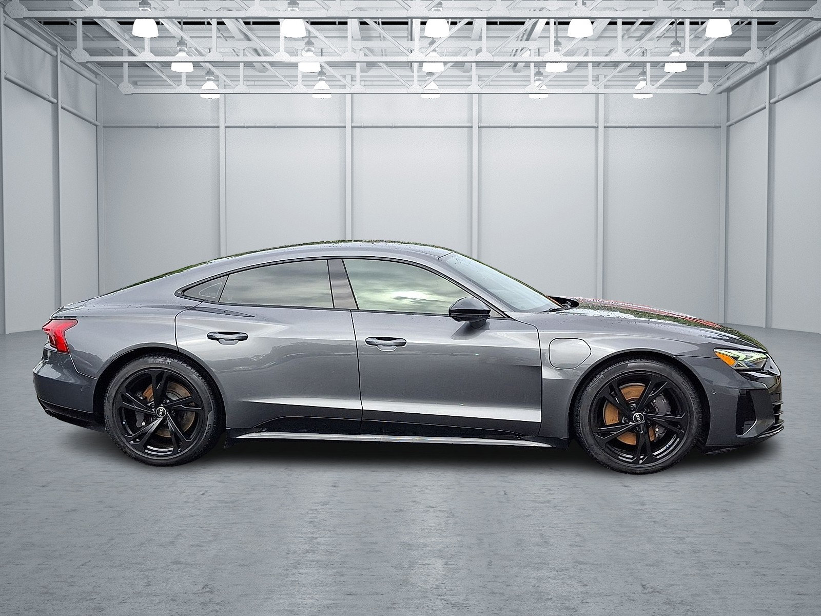 Used 2022 Audi e-tron GT Prestige AWD/4WD image 7