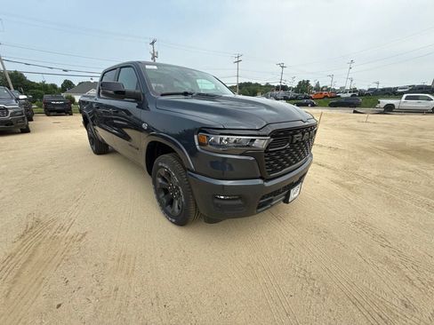 New 2026 RAM 1500 Big Horn AWD/4WD image 7