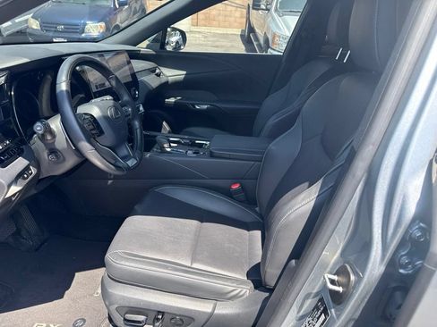 Used 2023 Lexus RX 350 Premium Plus w/ Cold Area Package FWD image 9