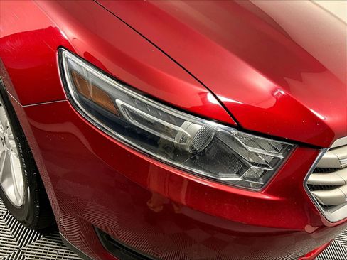 Used 2015 Ford Taurus SEL w/ Equipment Group 201A FWD image 31