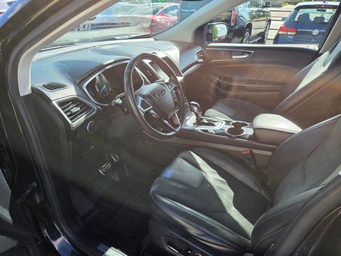 Used 2015 Ford Edge Sport w/ Equipment Group 401A AWD/4WD image 4