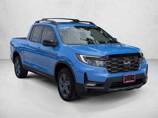Certified 2025 Honda Ridgeline TrailSport video 3