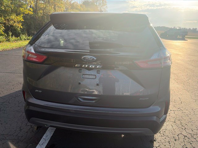 Used 2024 Ford Edge SEL AWD/4WD image 12