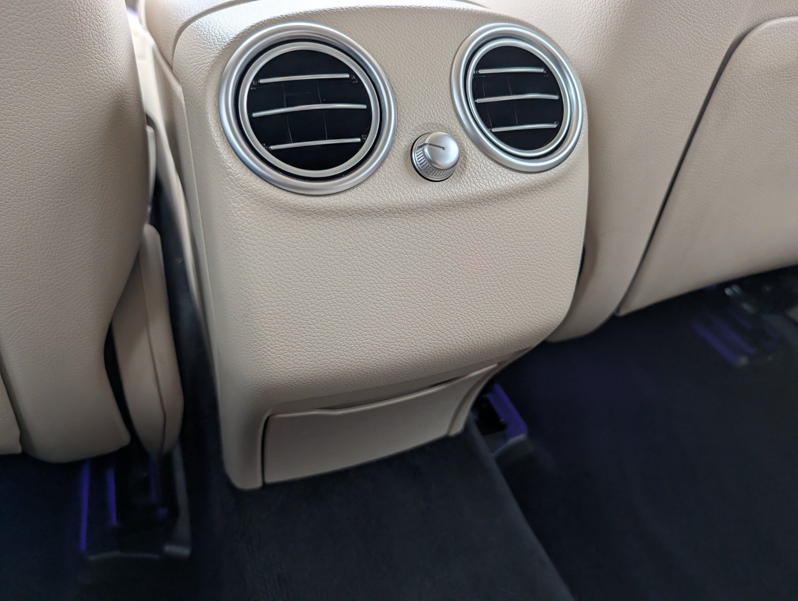Used 2022 Mercedes-Benz GLC 300 4MATIC image 19