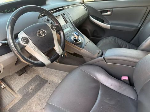 Used 2010 Toyota Prius Five FWD image 11