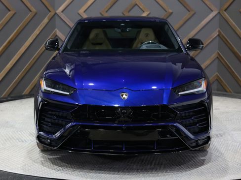 Used 2019 Lamborghini Urus image 24