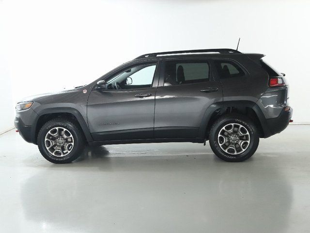 Used 2022 Jeep Cherokee Trailhawk w/ Comfort/Convenience Group AWD/4WD image 37