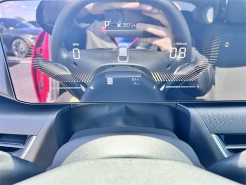 New 2025 Kia K4 LXS image 17