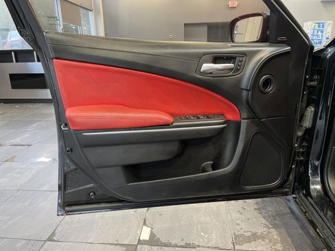 Used 2020 Dodge Charger Scat Pack RWD image 14