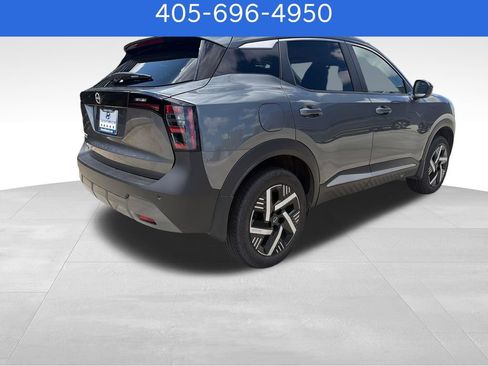 Used 2026 Nissan Kicks SV FWD image 6