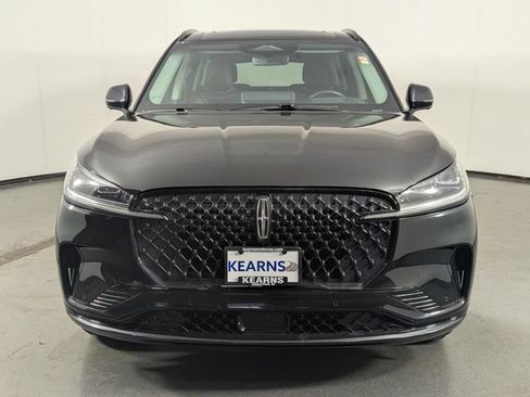 Used 2025 Lincoln Aviator Reserve w/ Equipment Group 201A AWD/4WD image 3