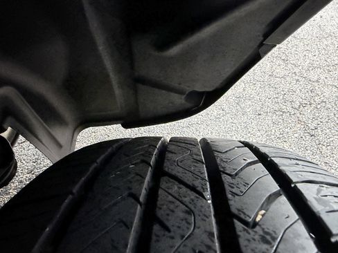 Used 2015 Jeep Cherokee Limited image 10