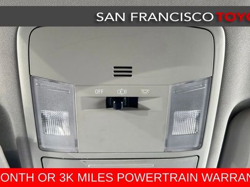 Used 2017 Toyota RAV4 LE image 24