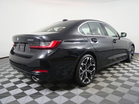 Certified 2025 BMW 330i xDrive Sedan image 3