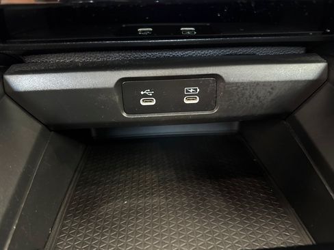 Used 2023 Honda Accord Sport image 39