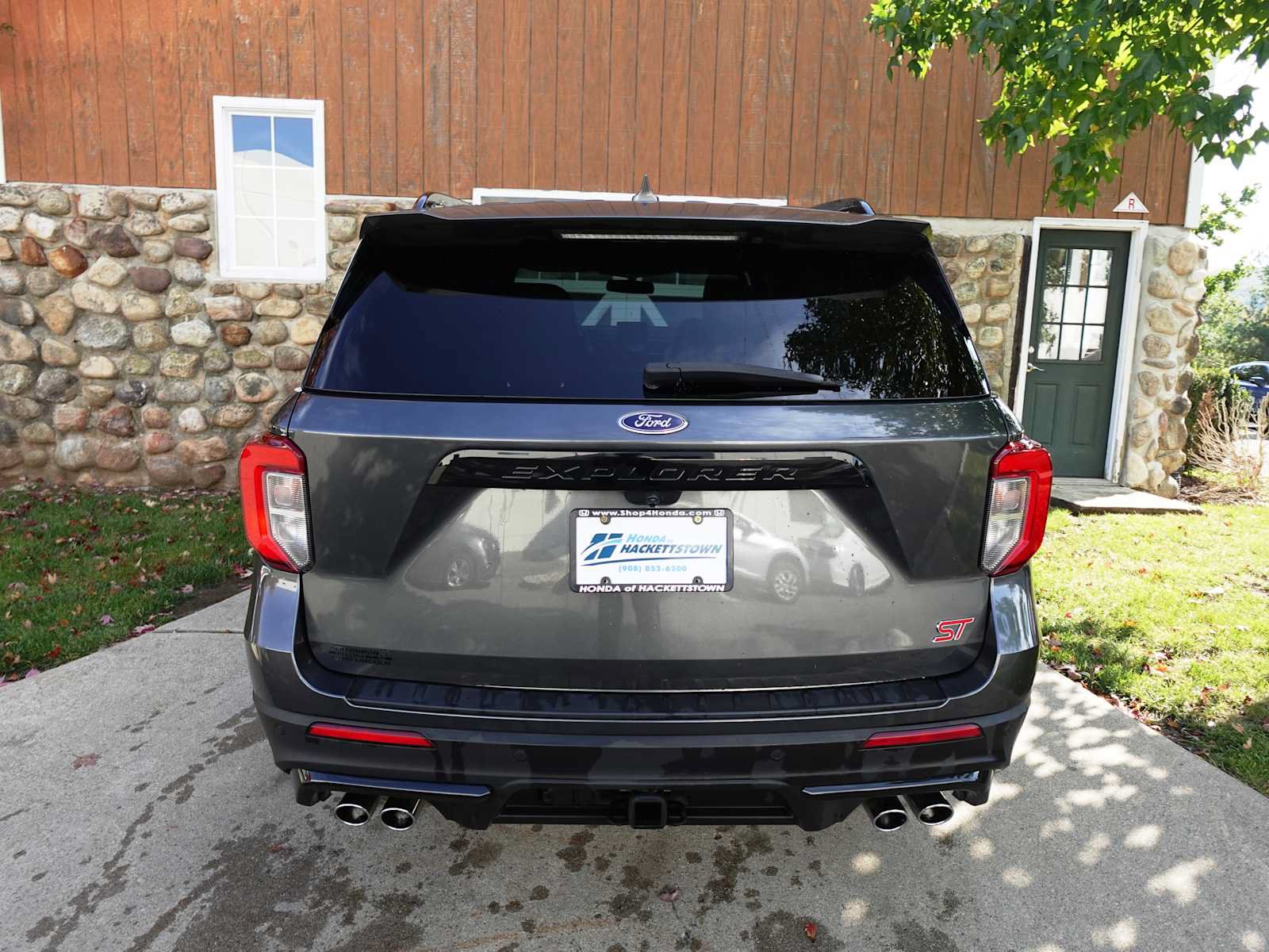Used 2020 Ford Explorer ST w/ Premium Technology Package AWD/4WD image 6