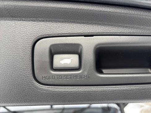 Used 2023 Honda CR-V Sport Touring image 39