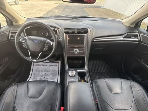 Used 2020 Ford Fusion Titanium AWD/4WD image 11