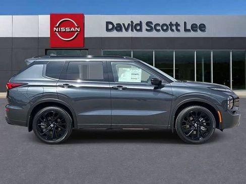 Used 2026 Nissan Rogue Platinum AWD/4WD image 32