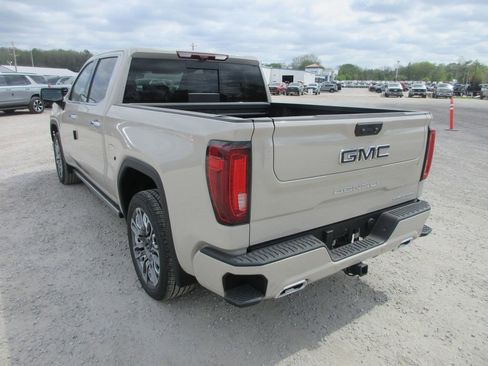 New 2026 GMC Sierra 1500 Denali Ultimate AWD/4WD image 9
