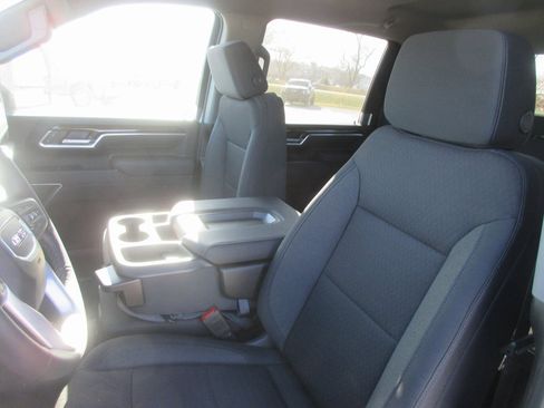 New 2026 GMC Sierra 2500 SLE w/ SLE Value Package; image 14