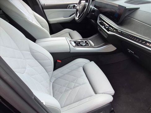 Used 2024 BMW X5 sDrive40i w/ Parking Assistance Package RWD image 17