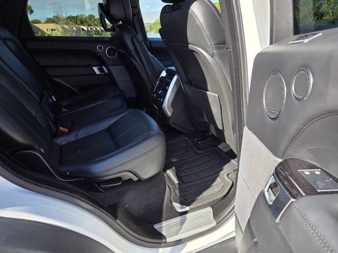 Certified 2022 Land Rover Range Rover Sport HSE Dynamic image 5