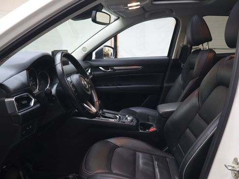 Used 2025 MAZDA CX-5 AWD 2.5 S w/ Preferred Package image 16