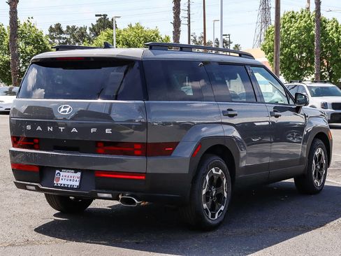 New 2026 Hyundai Santa Fe SEL FWD image 6