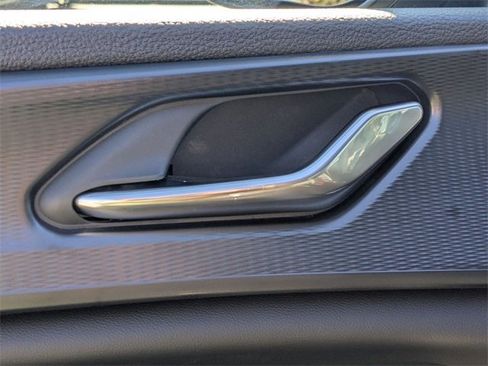 New 2025 Jeep Grand Cherokee Laredo image 17