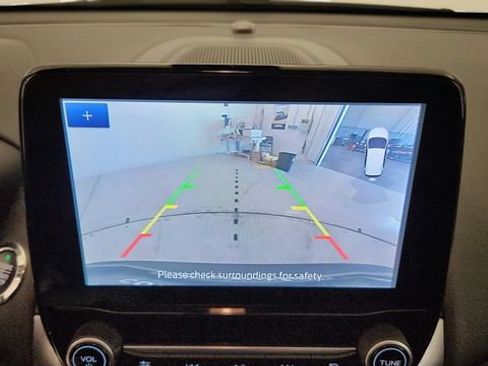 Certified 2022 Ford EcoSport SES w/ Interior Protection Package AWD/4WD image 18