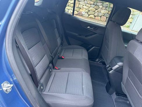 Used 2025 Chevrolet Equinox LT w/ Safety and Technology Package FWD image 27