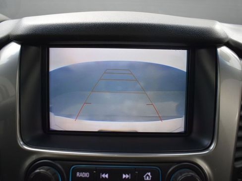 Used 2019 Chevrolet Suburban Premier image 25