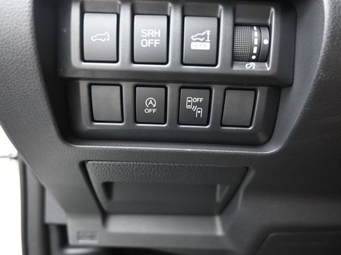 Used 2024 Subaru Forester Premium AWD/4WD image 33