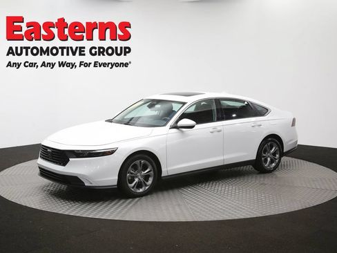 Used 2023 Honda Accord EX image 59
