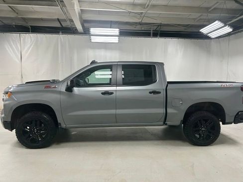 Used 2024 Chevrolet Silverado 1500 LT Trail Boss w/ LT Trail Boss Premium Package AWD/4WD image 6